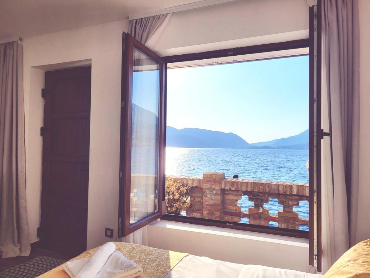 Forte Rose Resort Tivat Bagian luar foto