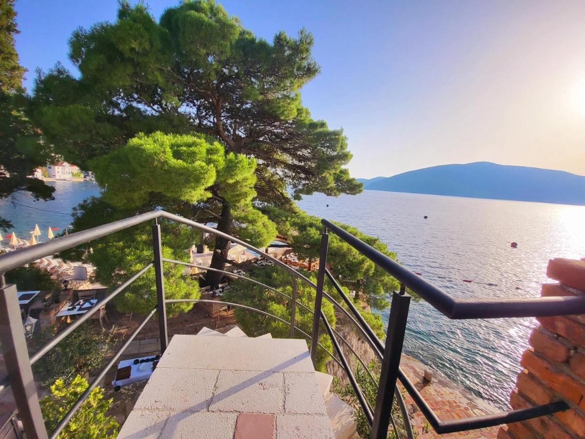 Forte Rose Resort Tivat Bagian luar foto